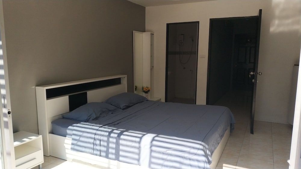 undefined Desire Guesthouse Patong 8