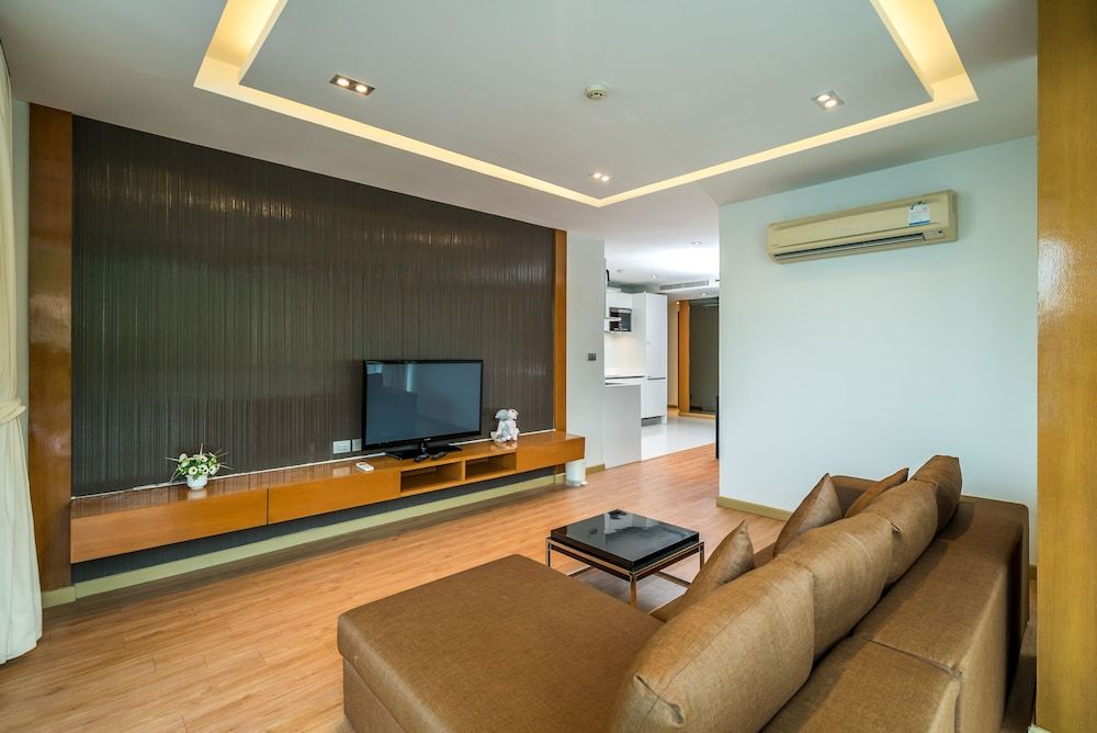 Privilege Residences by Lofty Luxury Apartment, 1 King Bed, Bay View 17