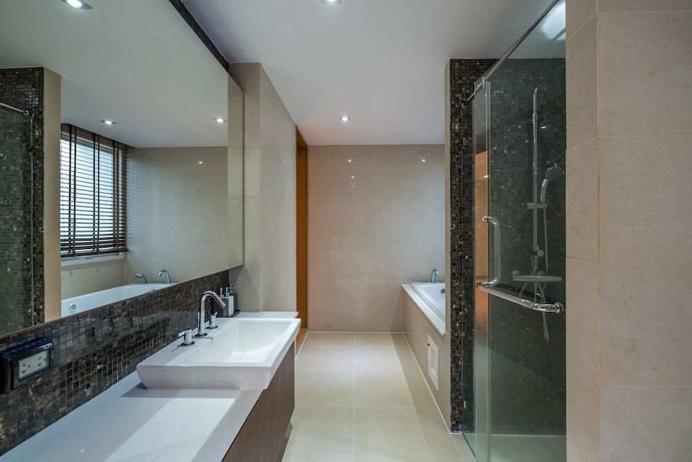 Privilege Residences by Lofty Luxury Apartment, 1 King Bed, Bay View 9