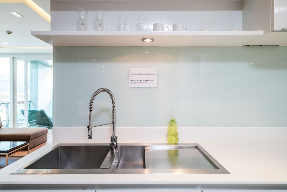 Privilege Residences by Lofty Luxury Apartment, 1 King Bed, Bay View 7