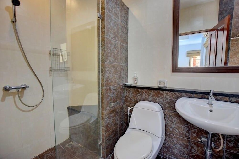 Baan Aroonpat 3 Bedrooms Private Pool Villa 9