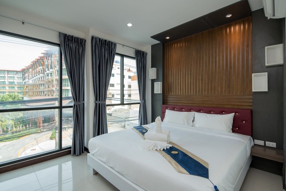 Baan Thai Beach Side Residence Standard Double Room 3