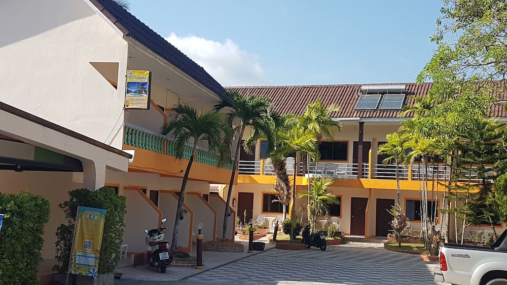 undefined The Coconut Resort 5