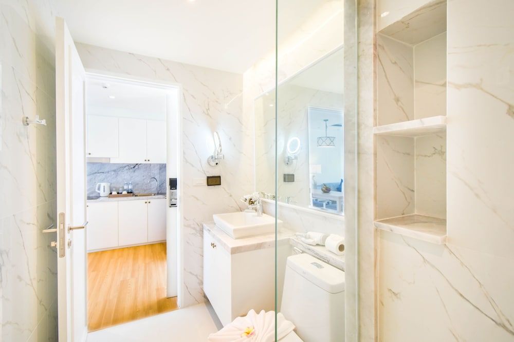 undefined The Aristo Seaview Hotel Patong 6