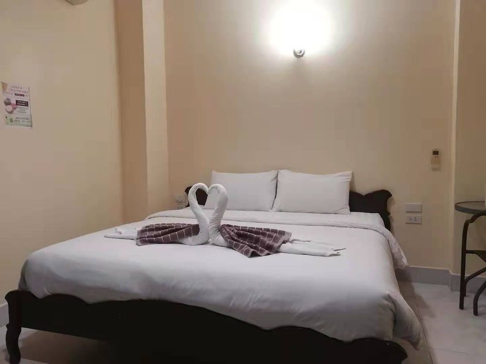 Qhkl Hotel Standard Double Room 6
