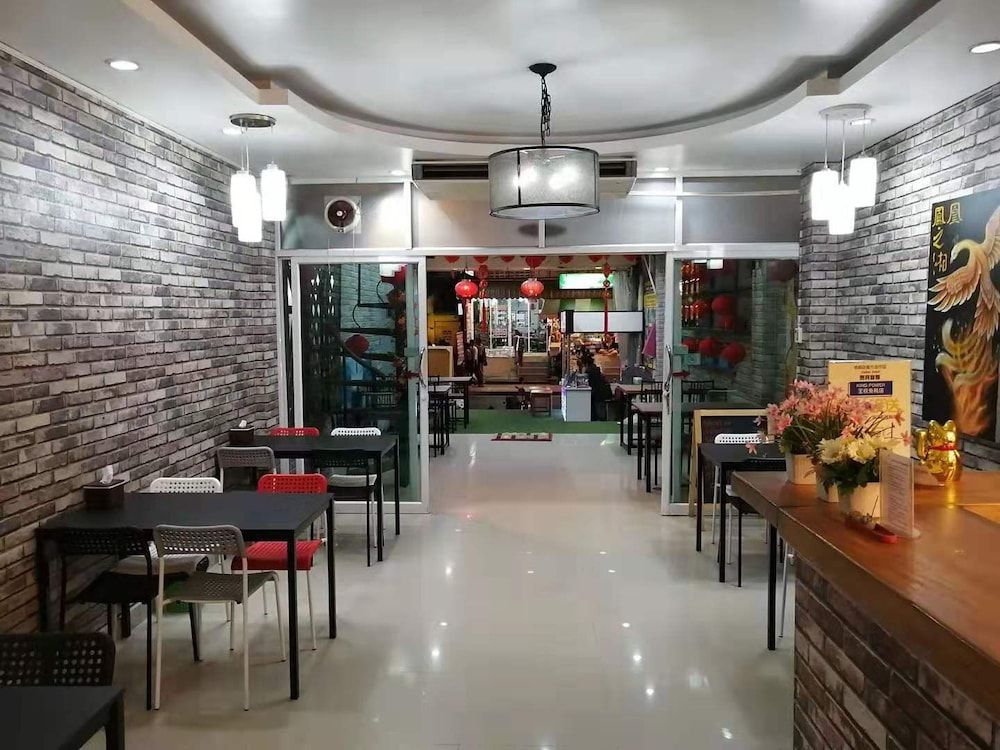 undefined Qhkl Hotel 4