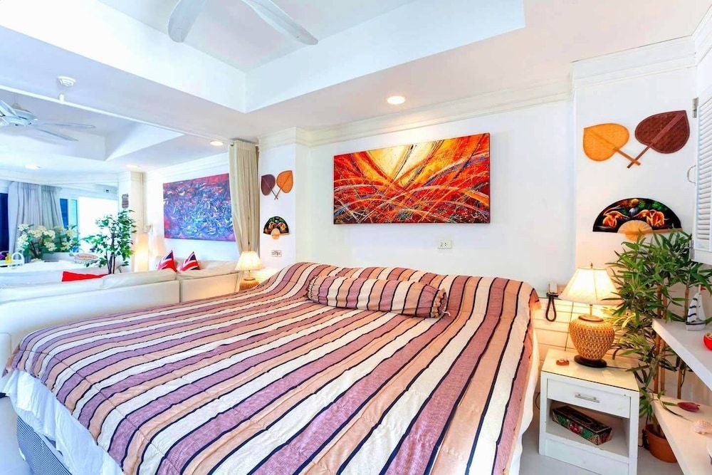 undefined Your Dream Vacation Starts Here See Inside 9