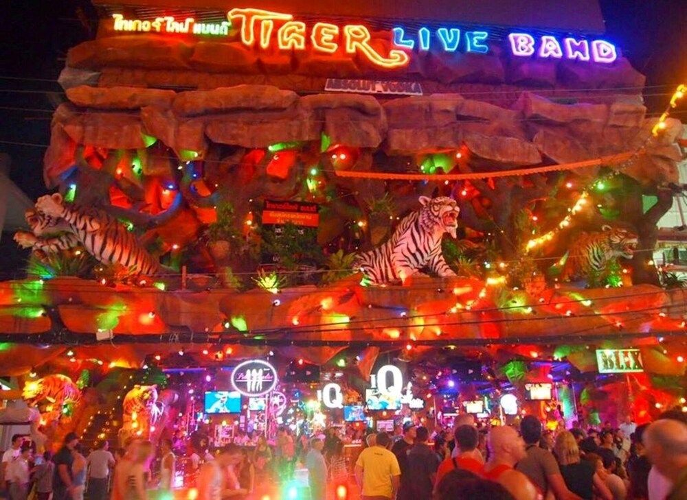 undefined Your Dream Vacation Starts Here See Inside 10