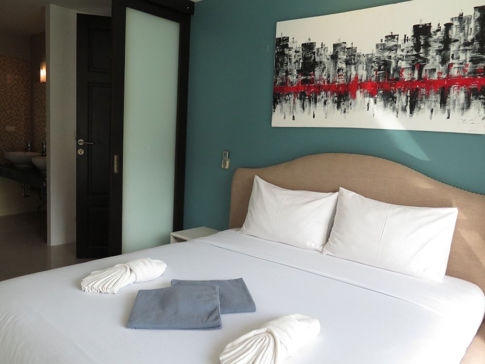 6 38 Top Floor 2 Brs 2baths 1km Walking To Beach Condo, 2 Bedrooms, Accessible, View 4