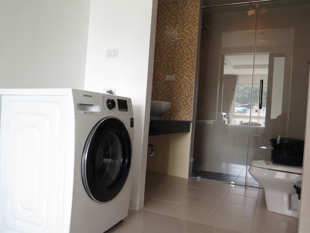 6 38 Top Floor 2 Brs 2baths 1km Walking To Beach Condo, 2 Bedrooms, Accessible, View 20