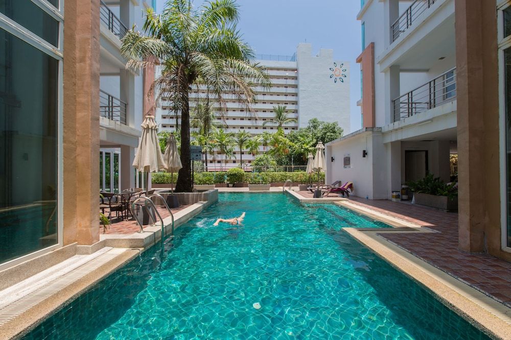 undefined 6-19 2bedroom 2baths 1 km Walking to Patong Beach