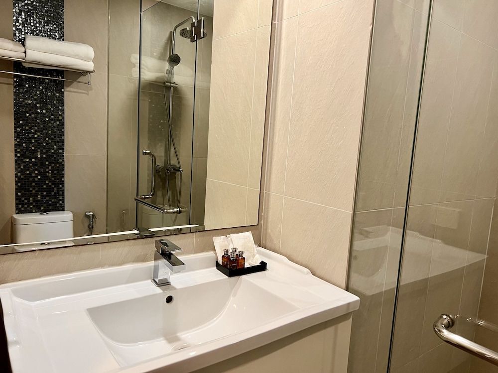 Centro One Bangla Standard Twin Room 5