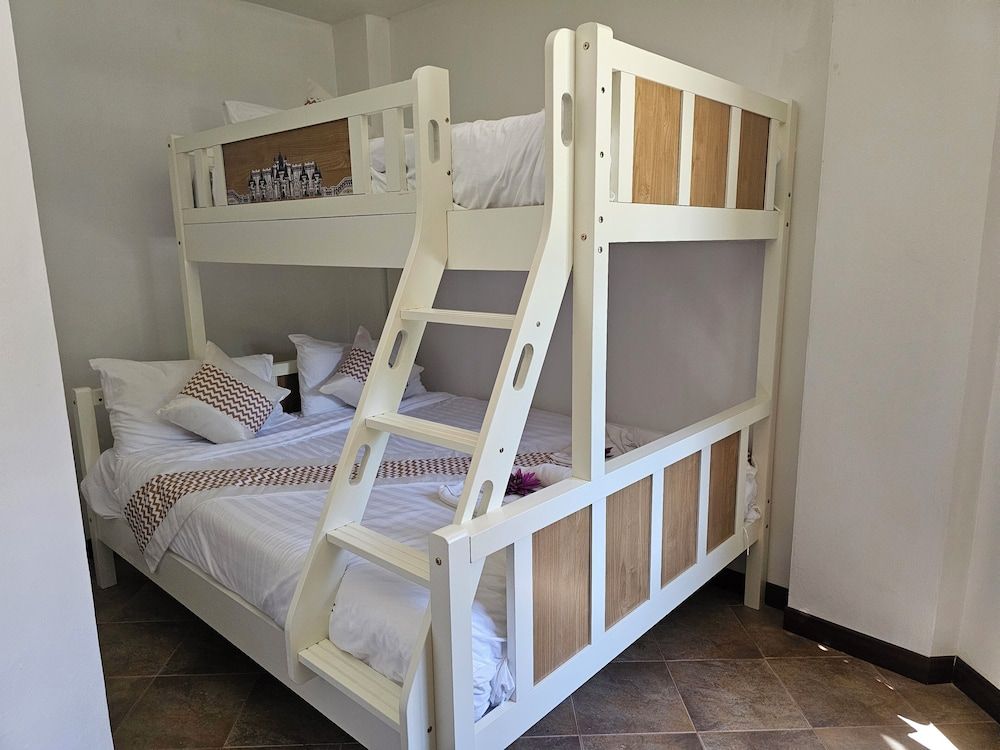 undefined Sai Rougn Apartment 10