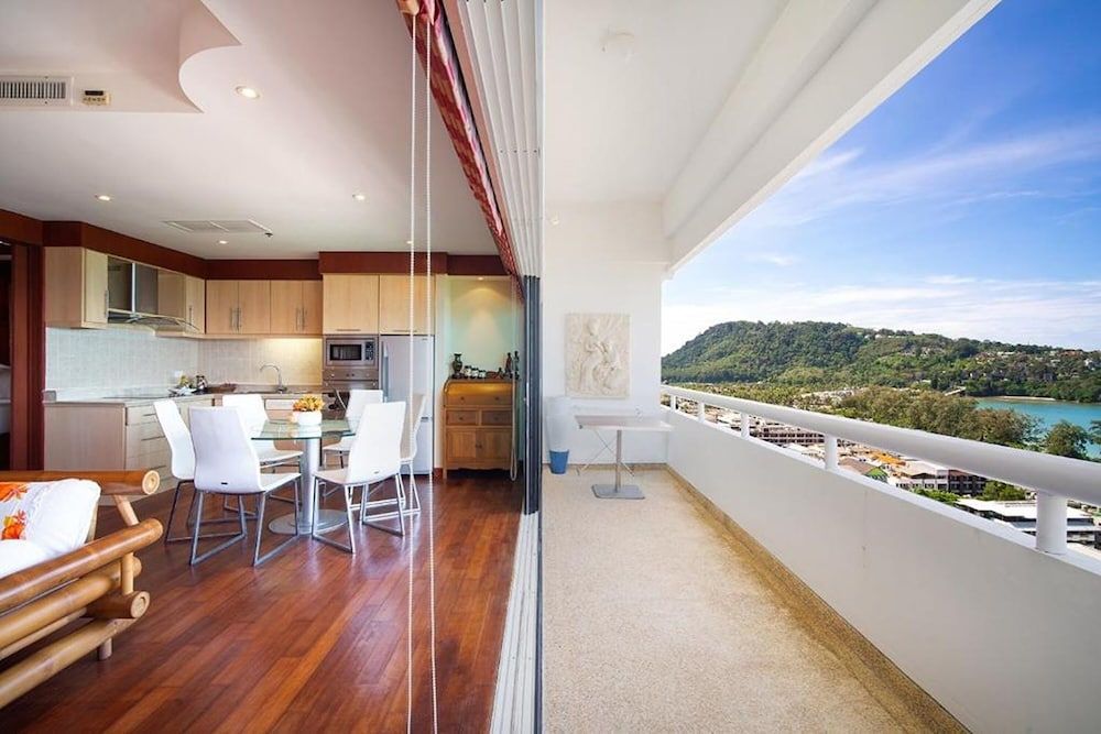 Patong Tower Beach Apartment By Seesea Apartment, Sea View 4