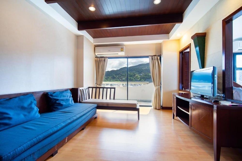Patong Tower Beach Apartment By Seesea City Apartment, City View 2
