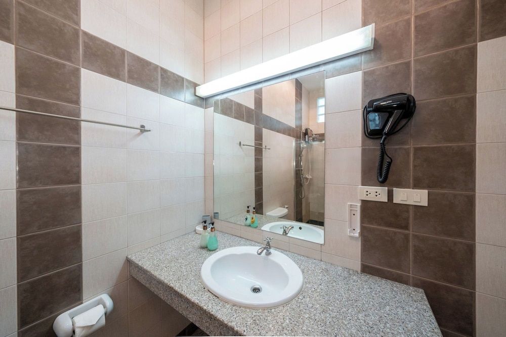 Jungceylon Villa in Patong by Lofty City Villa, 4 Bedrooms, Private Pool 11