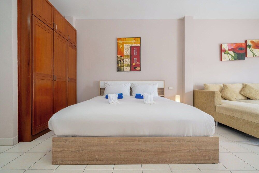 Jungceylon Villa in Patong by Lofty City Villa, 4 Bedrooms, Private Pool 4