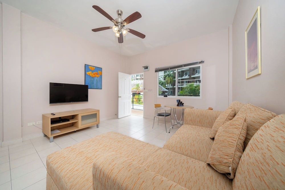 Jungceylon Villa in Patong by Lofty City Villa, 4 Bedrooms, Private Pool 10