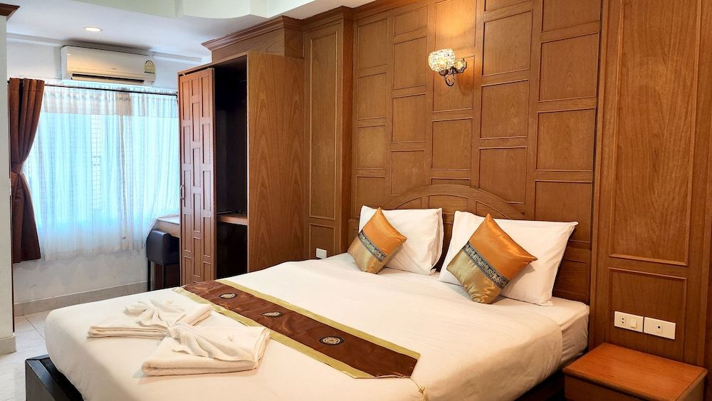 undefined Chalita House 4