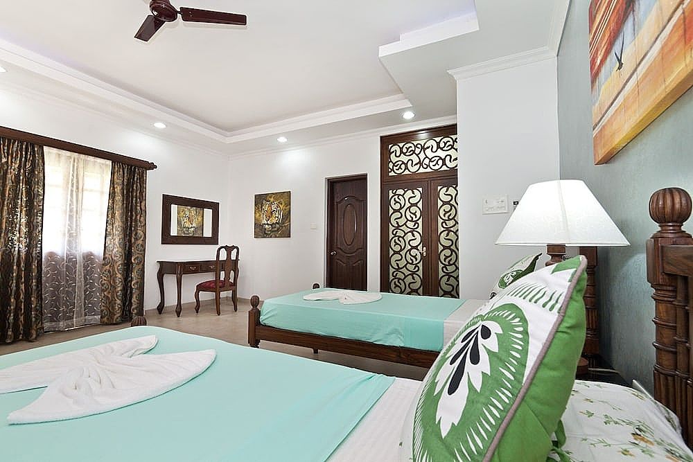 Villa Calangute Phase 5-7BHK Exclusive Villa, 6 Bedrooms, Private Pool, Beachside 5
