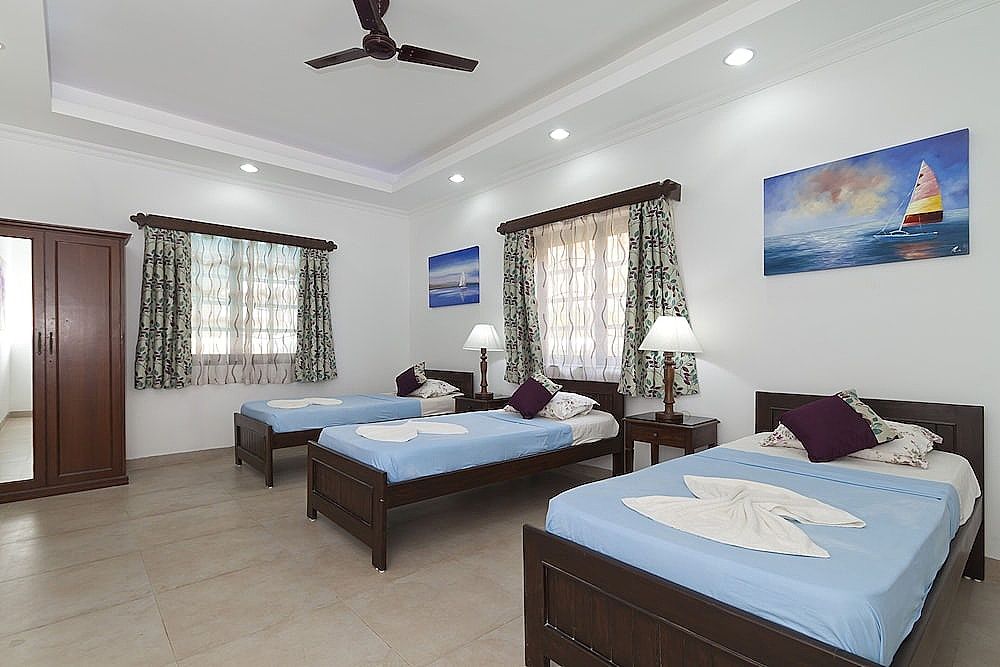 Villa Calangute Phase 5-7BHK Exclusive Villa, 6 Bedrooms, Private Pool, Beachside 2