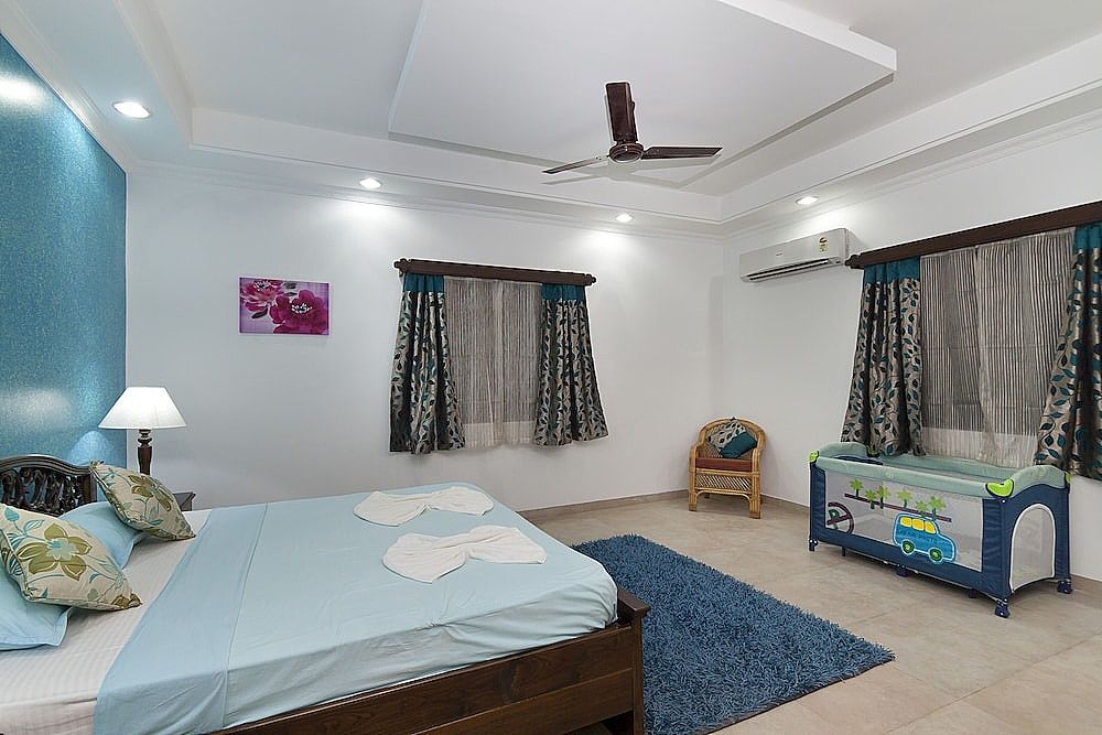 Villa Calangute Phase 5-7BHK Exclusive Villa, 6 Bedrooms, Private Pool, Beachside 7