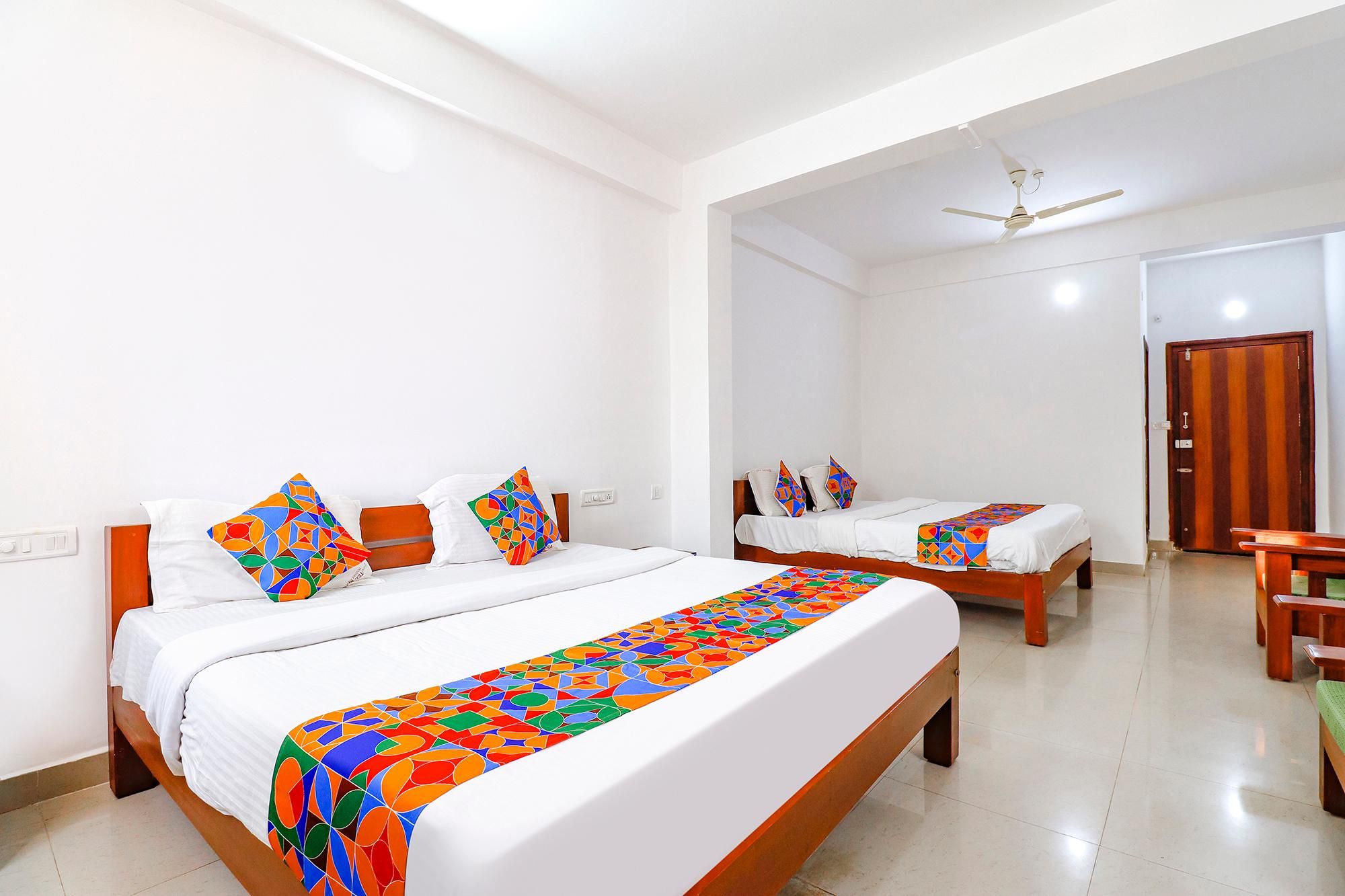 undefined Fabhotel Raj Residency 9