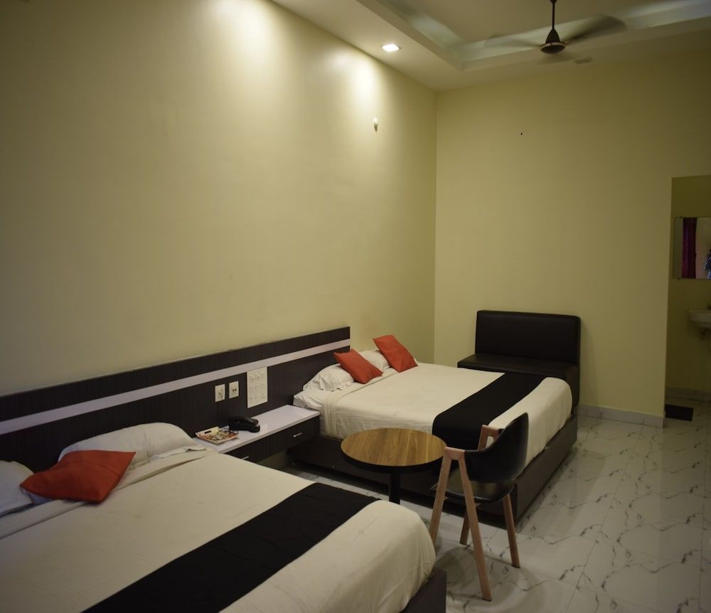 undefined Park Regency's 6