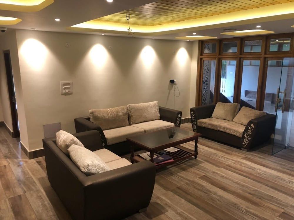 undefined Sinclairs Yangang 6