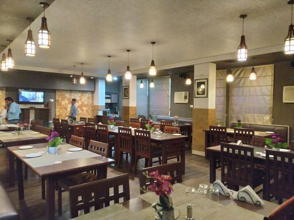 undefined Hotel Centre Point 4