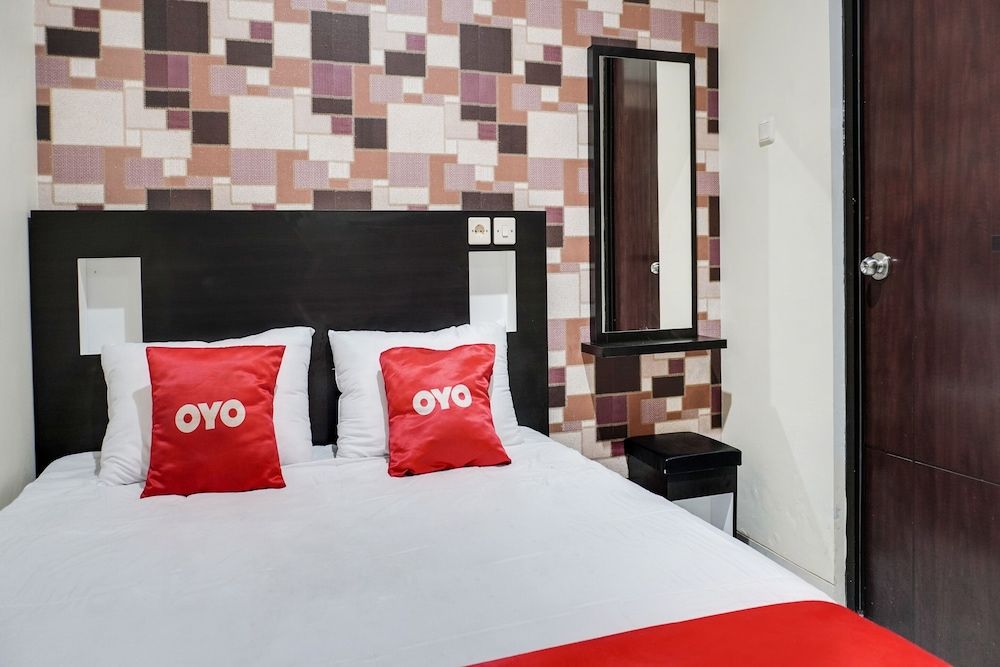 OYO 91646 fio colombus residence
