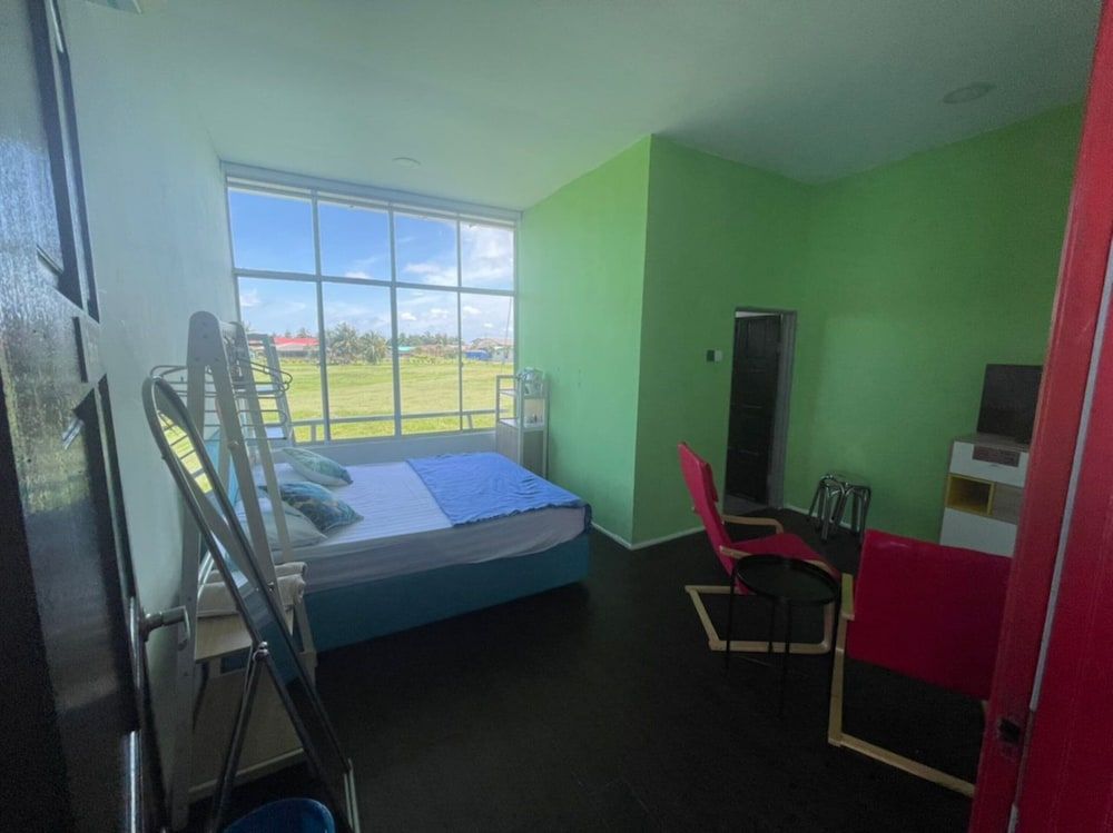 Room, Private Bathroom