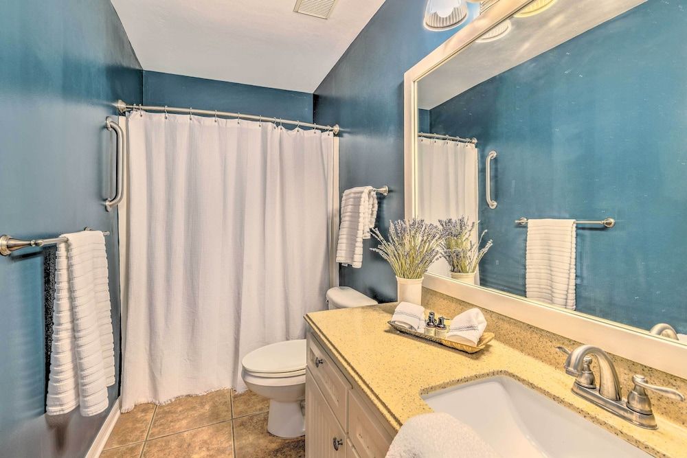 Charming Cedar Key Condo: Direct Beach Access