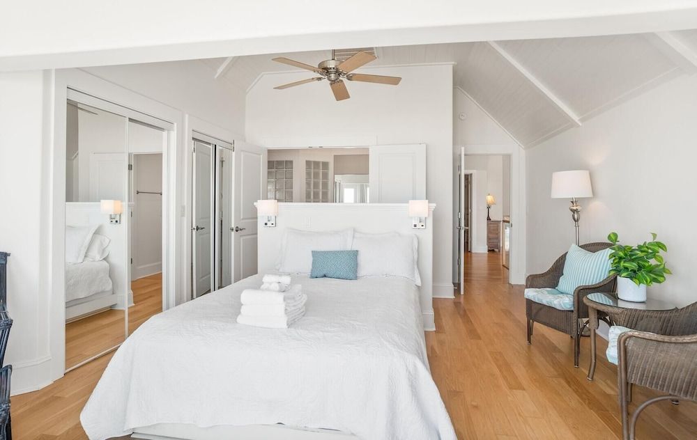 House, Multiple Beds, Kitchen, Ocean View