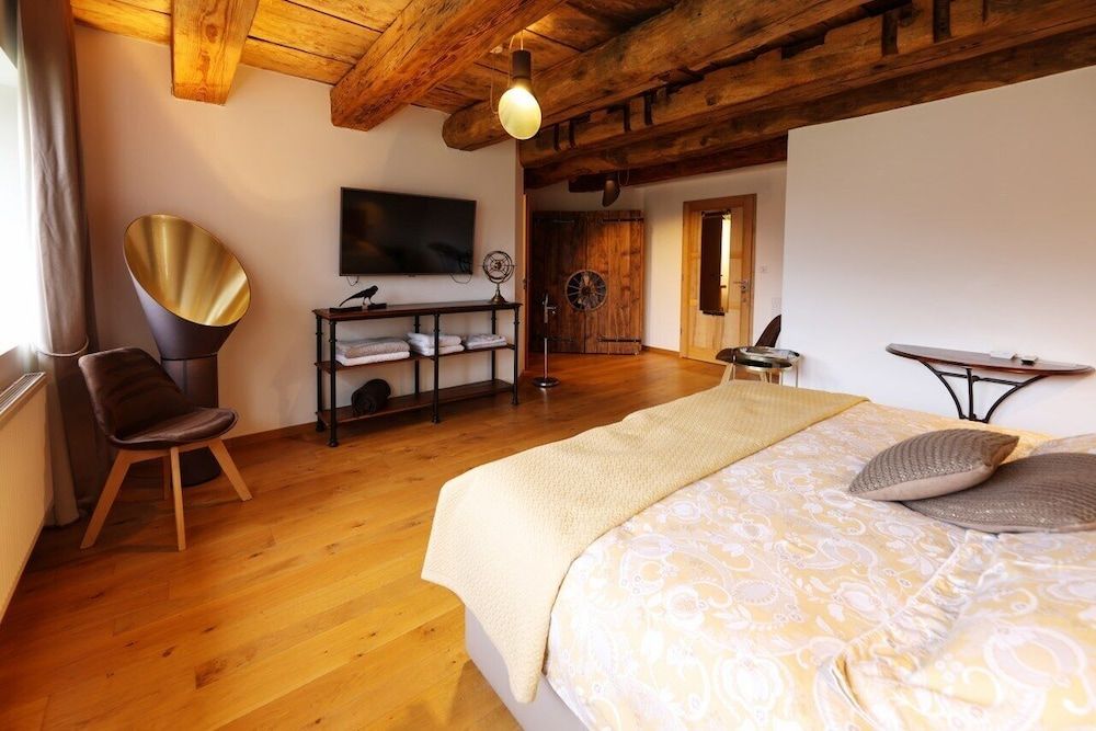 Double or Twin Room (Thaïs)