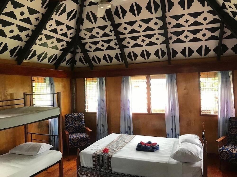 Deluxe Cabin, 1 Bedroom, Garden View, Beachside, Patio