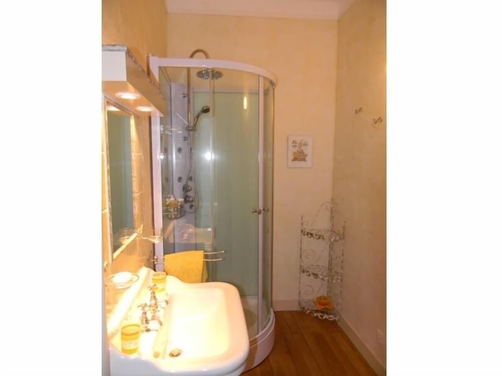 Twin Room (L'Annexe)