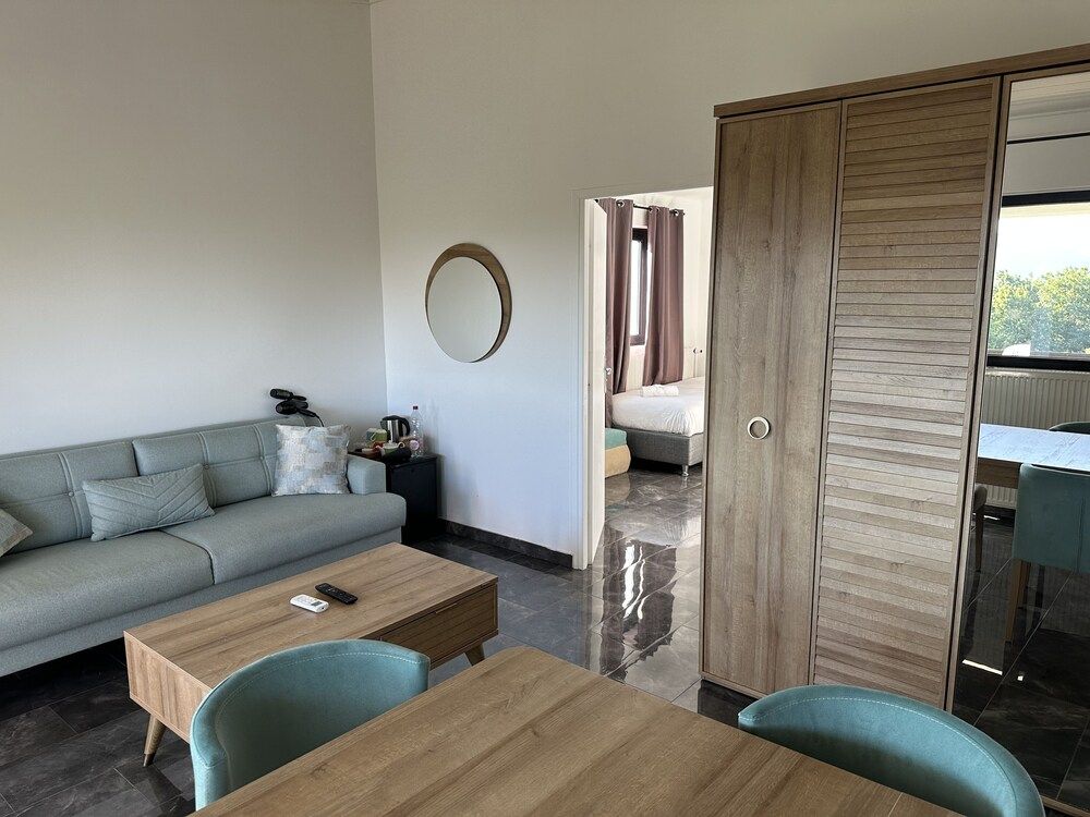 Suite (Signature)