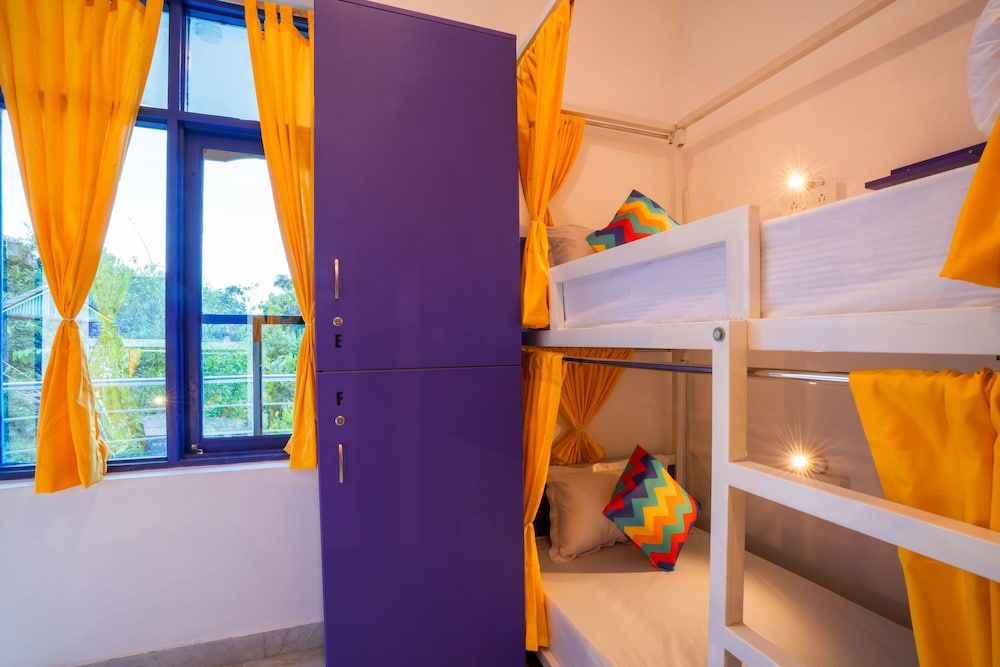 goSTOPS Bir Landing Site - Hostel Bed In 6 Bed Mixed Dormitory Room With Ensuite Bathroom 29