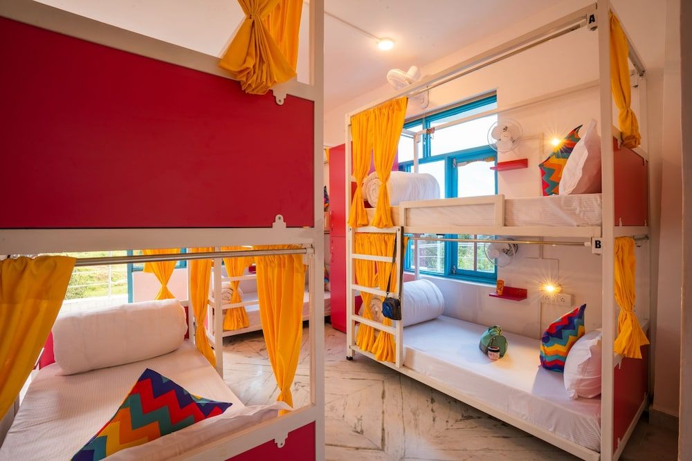 goSTOPS Bir Landing Site - Hostel Bed In 6 Bed Mixed Dormitory Room With Ensuite Bathroom 21