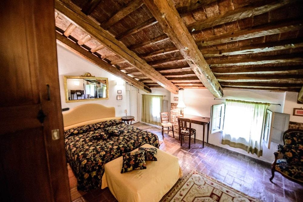 Superior Room, 1 King Bed
