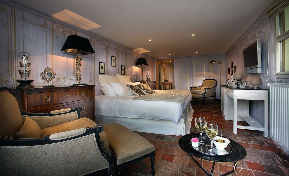 Premium Double or Twin Room (15)