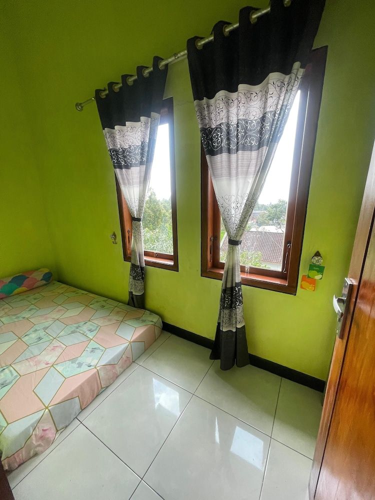 Mas Dylan Homestay House, 2 Bedrooms 12
