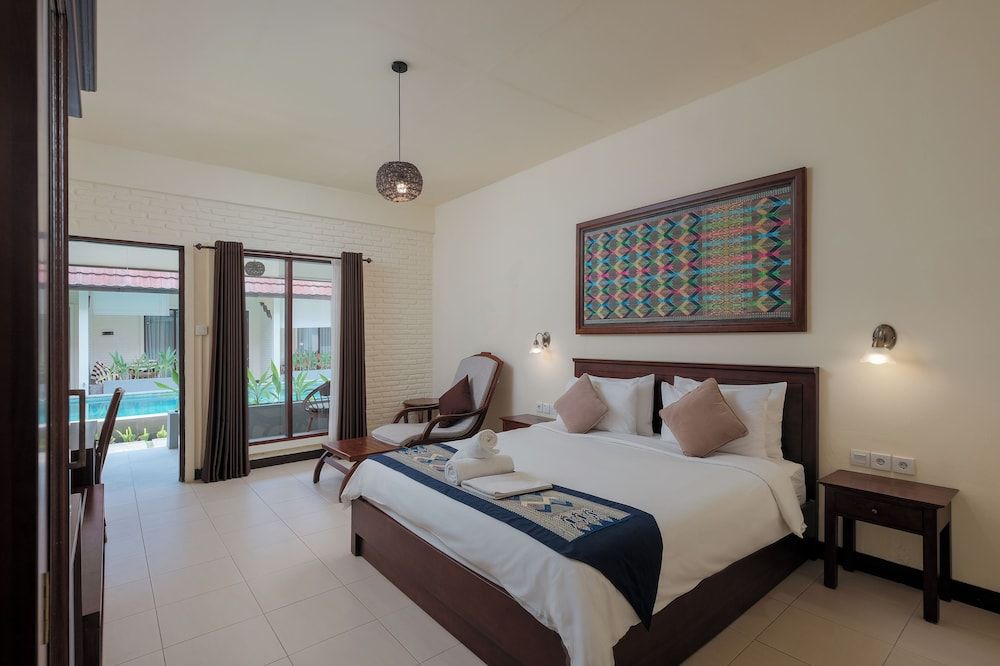 Bruga Villas Restaurant and Spa Deluxe Room, 1 King Bed 3