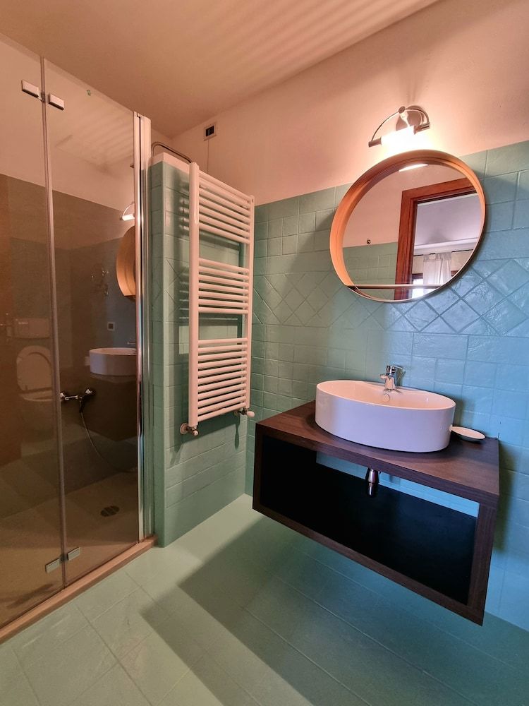 Double Room Single Use, Garden View
