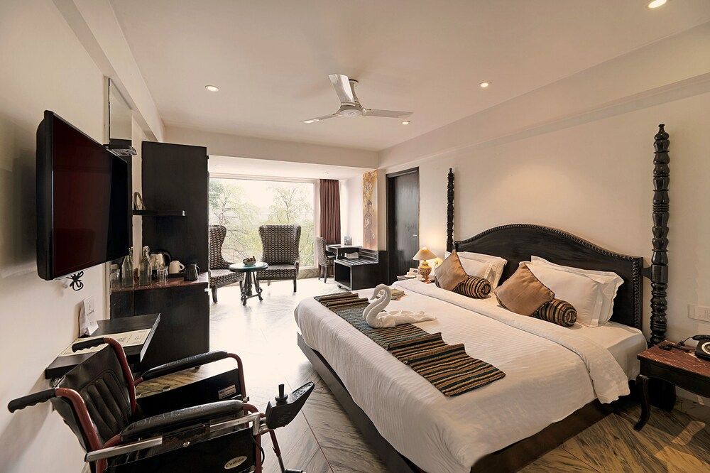 undefined EllBee Ganga View 5