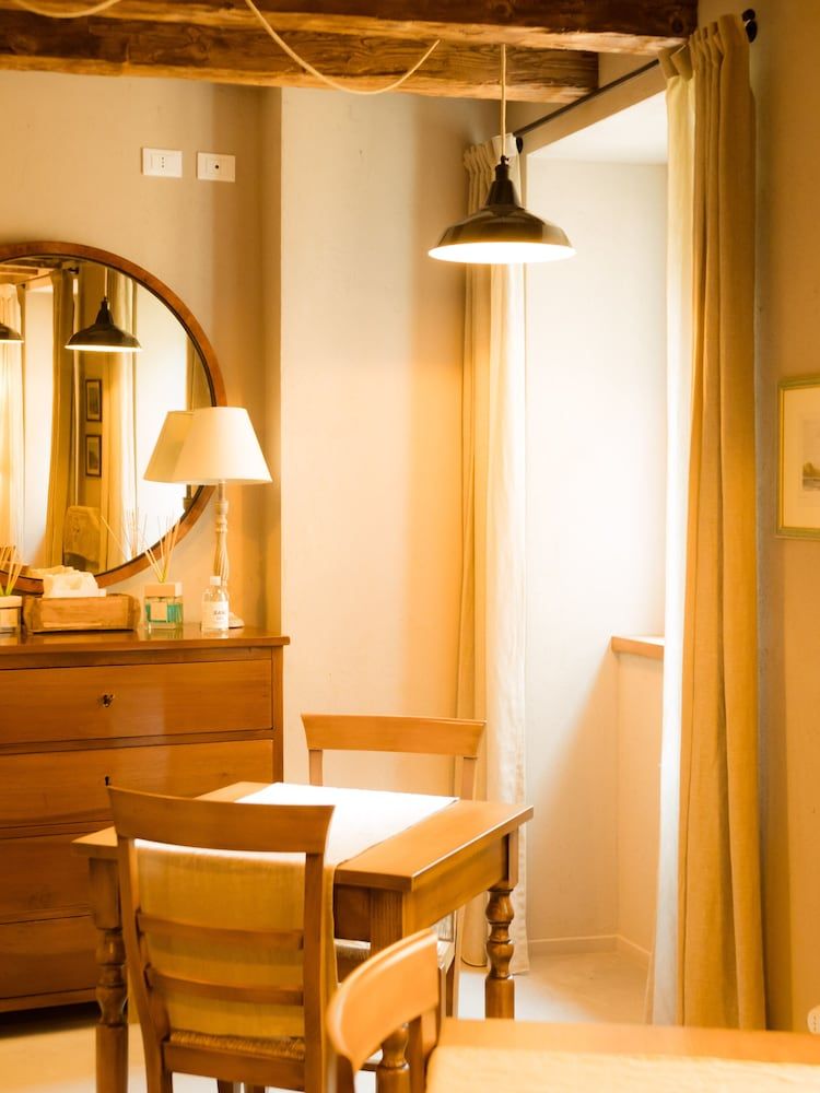 Al Molo 5 Comfort Room, Courtyard View 10