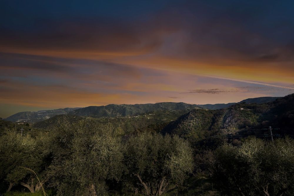 B&B Gàttina Comfort Room, 1 Bedroom, Non Smoking, Mountain View 5