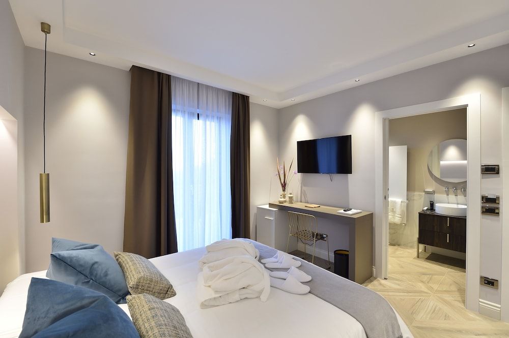 LA DEPENDANCE Superior Room 2