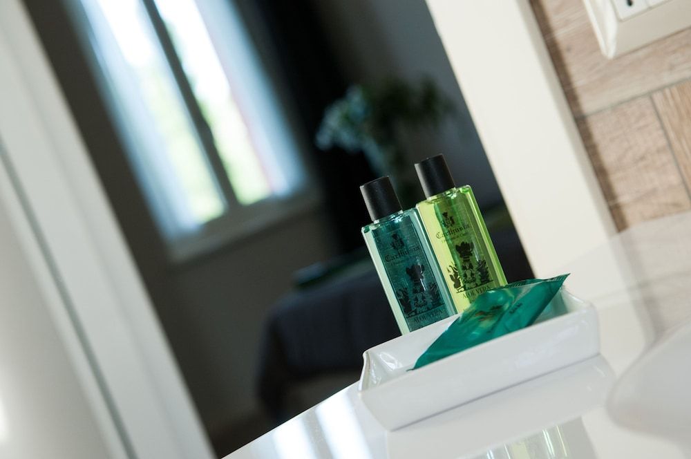 Cascina Galizia Deluxe Single Room 2